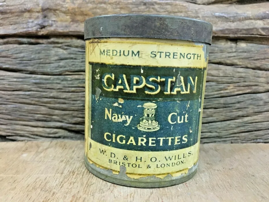 Capstan Navy Cut Full