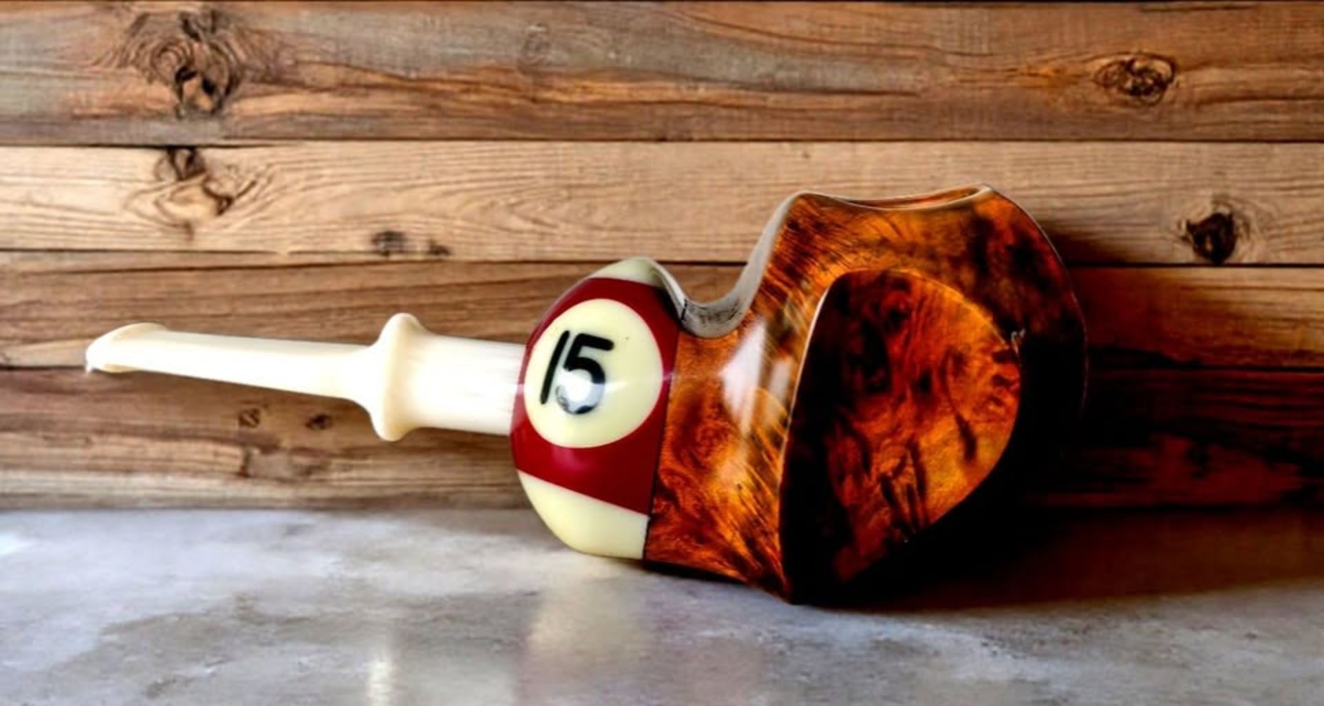 Parádní nová dýmka z kyperské dílny Yiannose Kokkinose