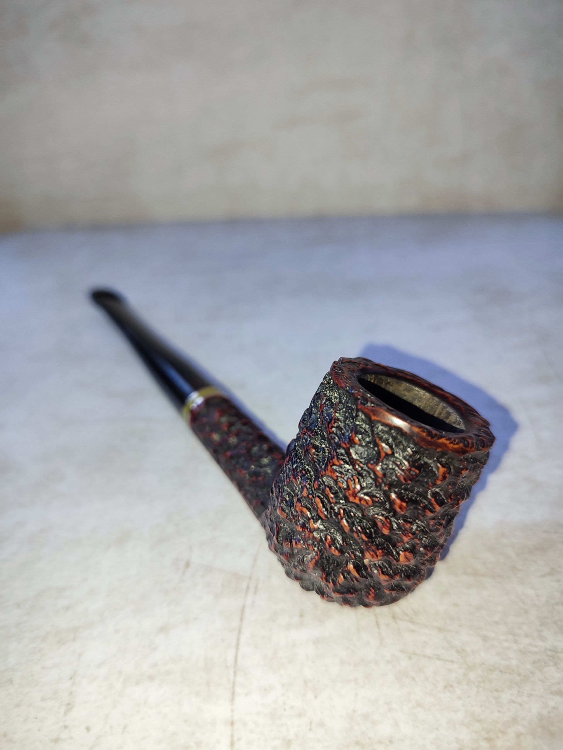 Dýmka Fajka Peterson Emerald 450 (Rusticated)
