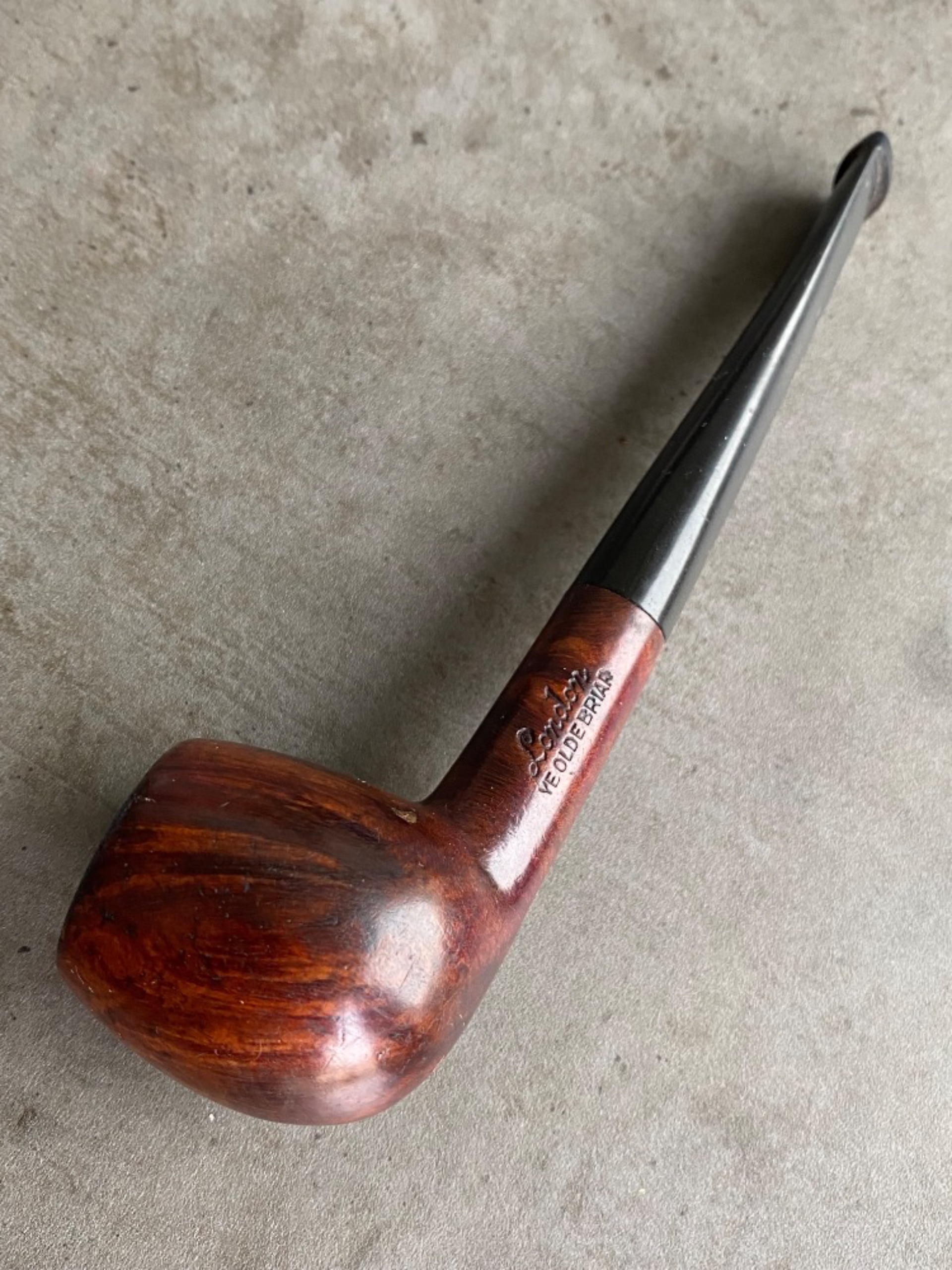 Dýmka „London / Ye Olde Briar“