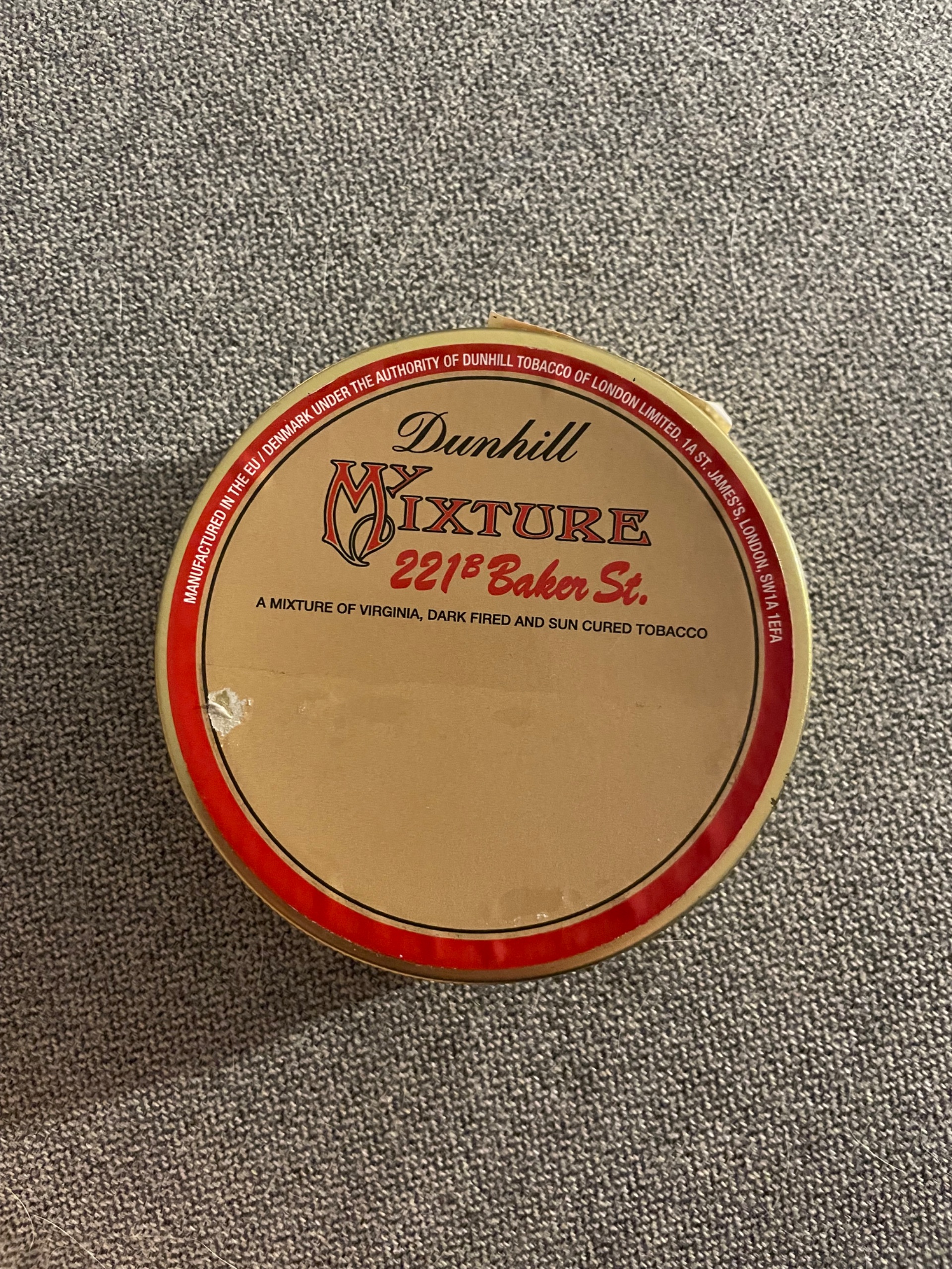 Dunhill My mixture 221 b Baker Streat
